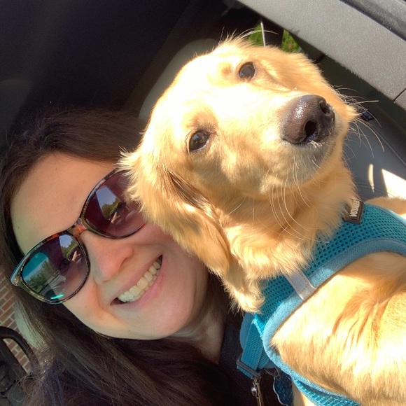 Meet your Posher, Janell - Picture 1 of 1